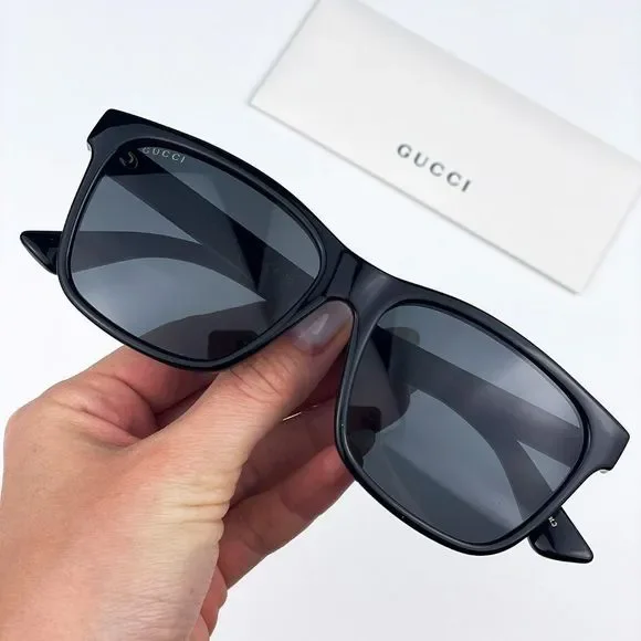 Gucci | Accessories | Guccigg746sa 00 Sunglasses Black Gray  display picture 2